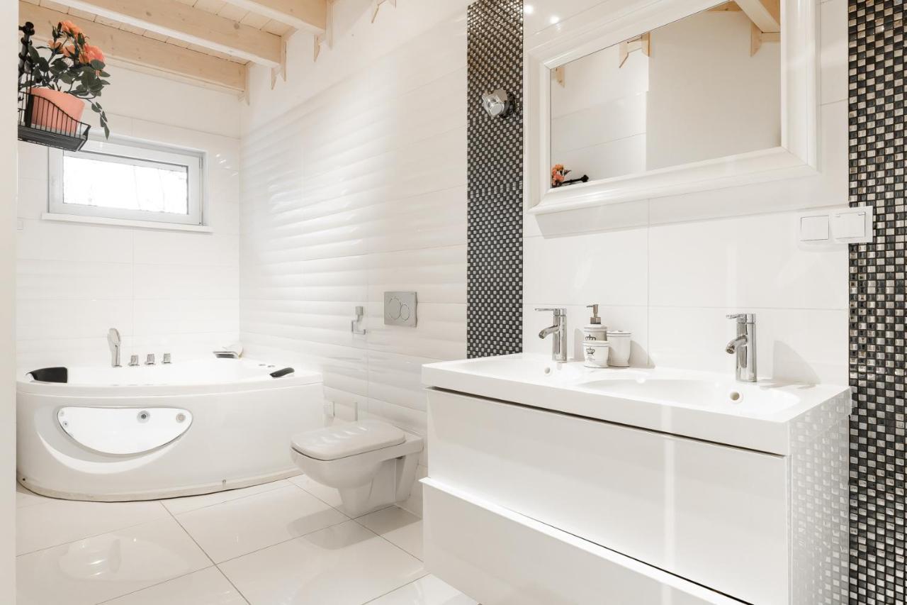 Babiogorska Perelka W Skandynawskim Stylu Z Sauna I Kominkiem Jordanow Exterior foto
